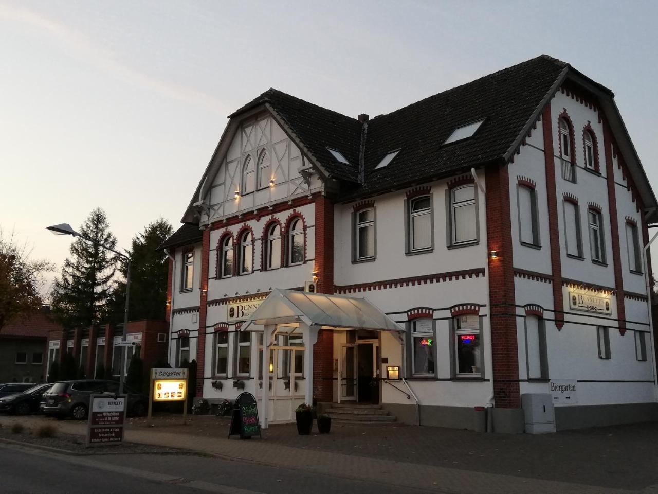 Bennetts Restaurant Und Hotel Wittingen 外观 照片
